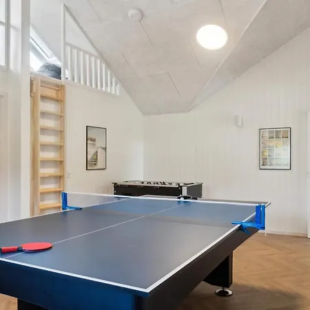 5 Star In Højby
